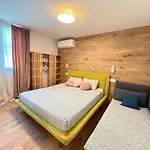 Alfieria - Netflix-parking-supermarket-centro Bergamo