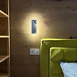 Alfieria - Netflix-parking-supermarket-centro Apartman *