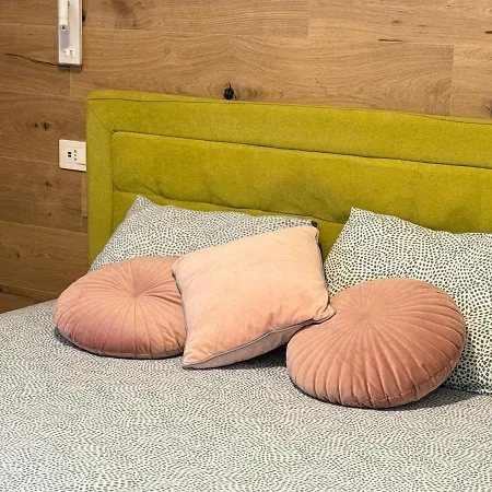 Alfieria - Netflix-parking-supermarket-centro